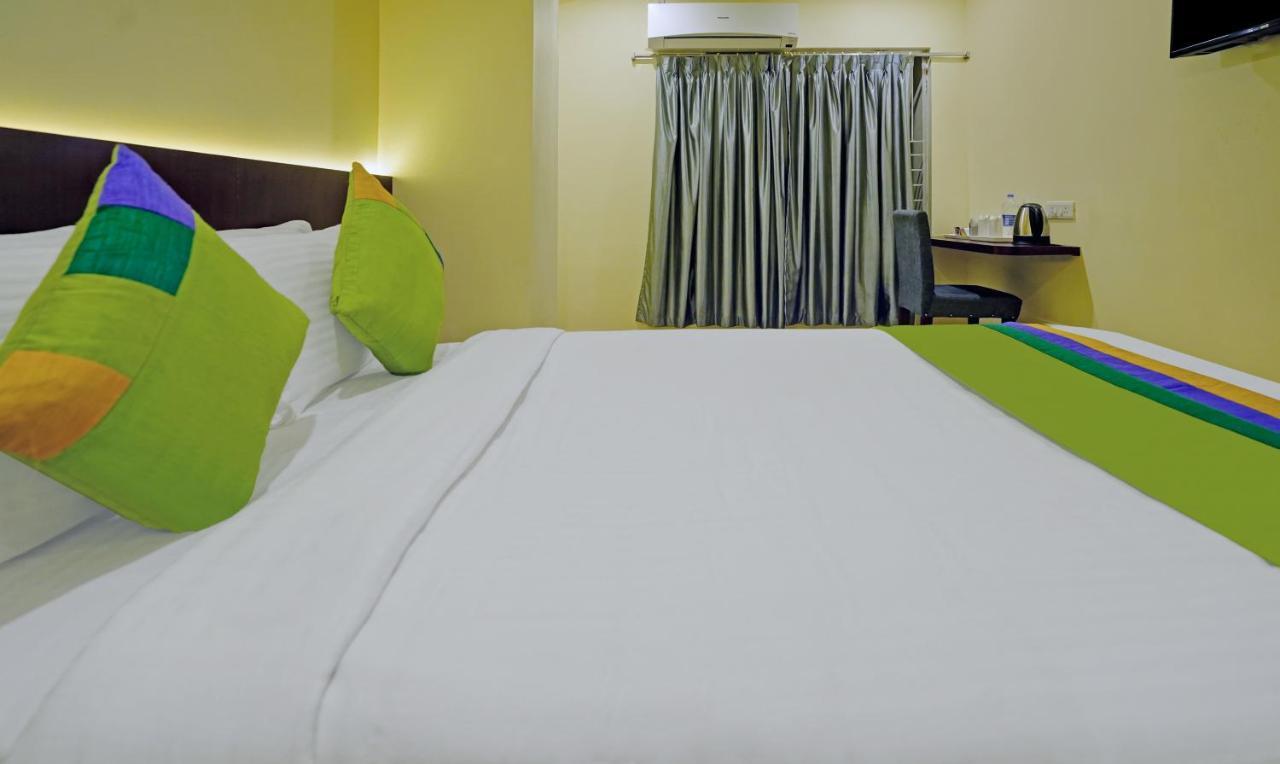 Treebo Golden Nest Hotel Bhubaneswar Exterior photo